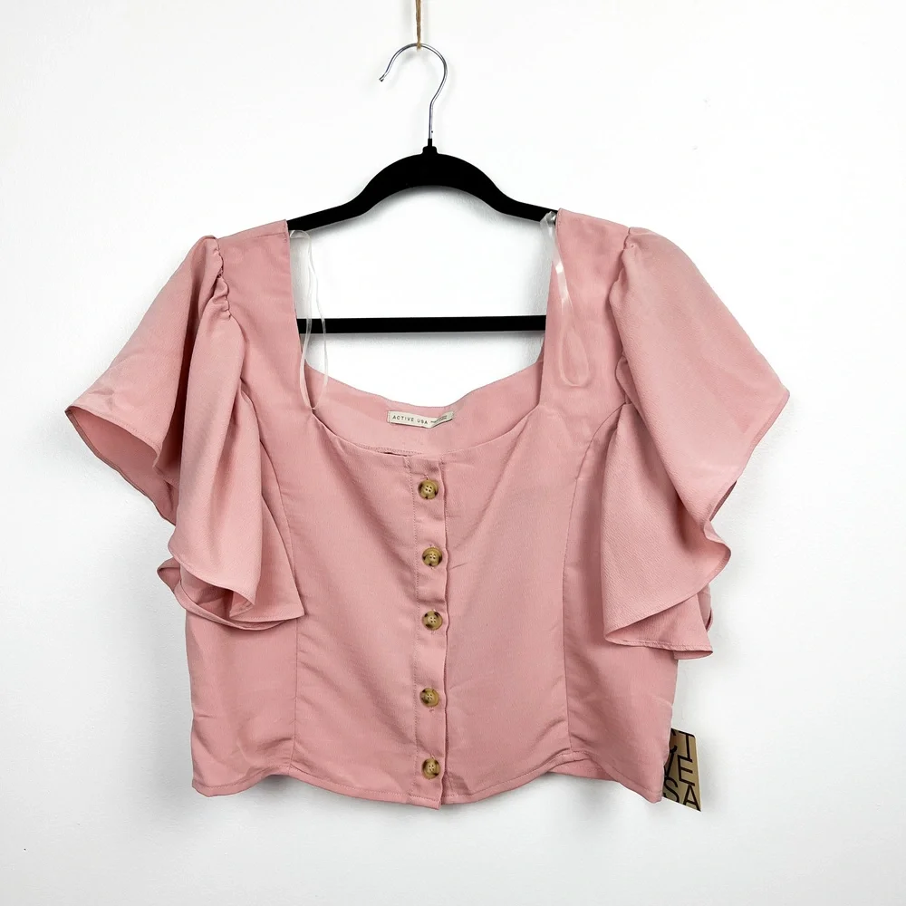 Active USA NWT Short Sleeve Button-Up Light Pink Crop Top - Picture 1 of 9